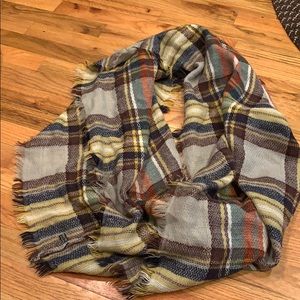 Infinity scarf
